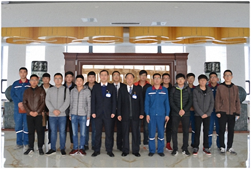 齊魯工業(yè)大學應屆畢業(yè)生到我公司就業(yè)考察