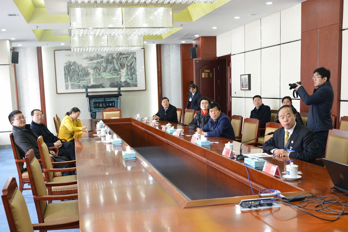 山東省委統(tǒng)戰(zhàn)部常務副部長趙強到我公司調(diào)研